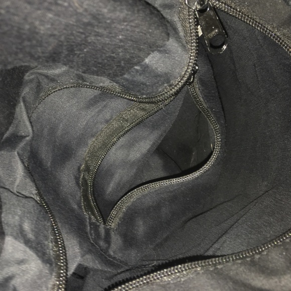 Artisan Handmade Shoulder Bag - Picture 4 of 5